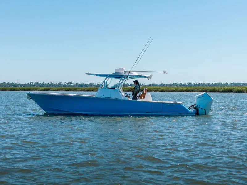 Slide: The Image of Valhalla Boatworks V-33 2024 - 4