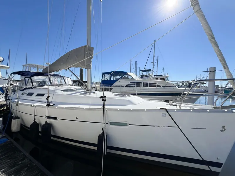 The Image of Beneteau 373 2007 - 0