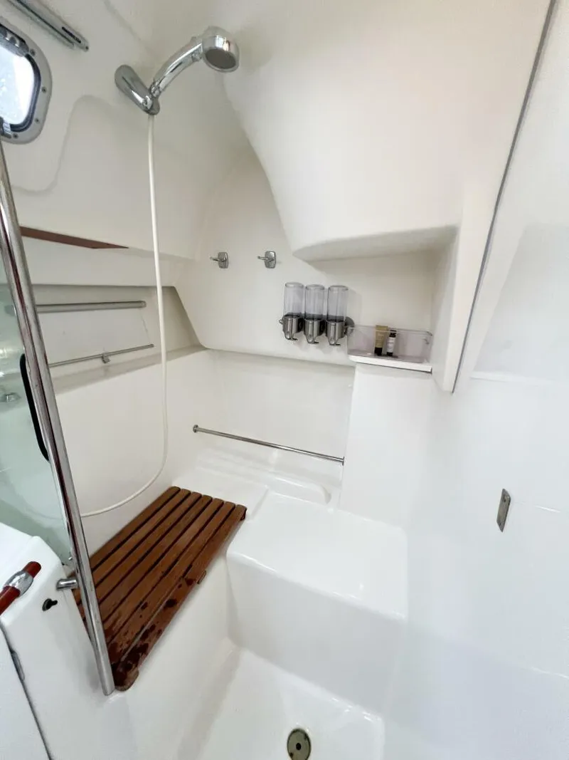 Slide: The Image of Beneteau 373 2007 - 49