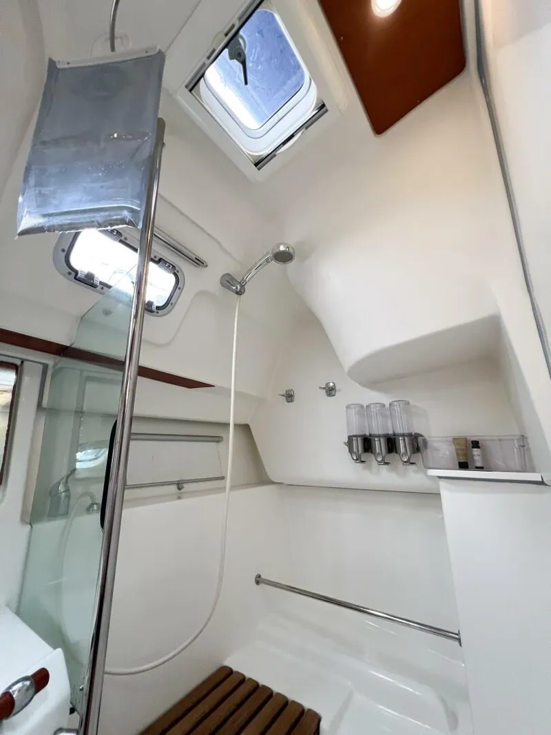Slide: The Image of Beneteau 373 2007 - 50