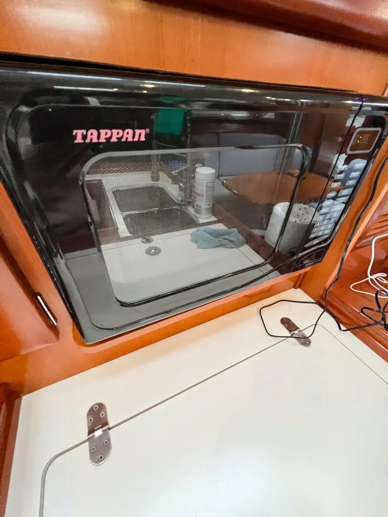 Slide: The Image of Beneteau 373 2007 - 65
