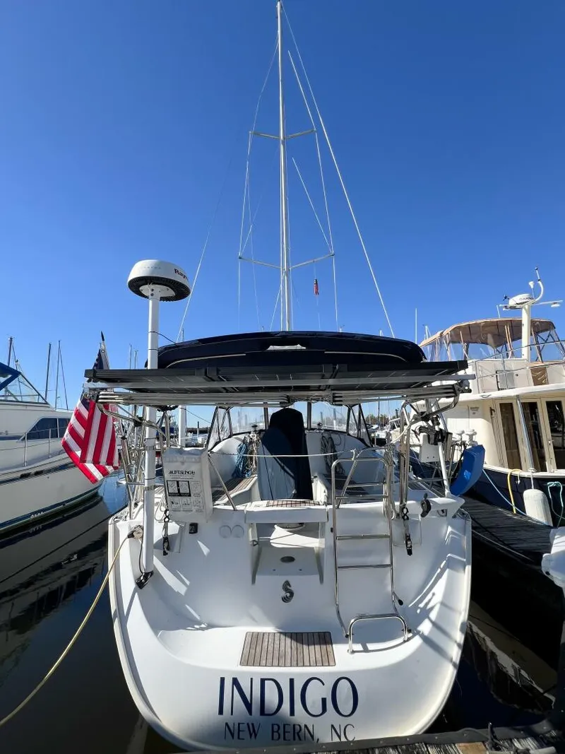 Slide: The Image of Beneteau 373 2007 - 73