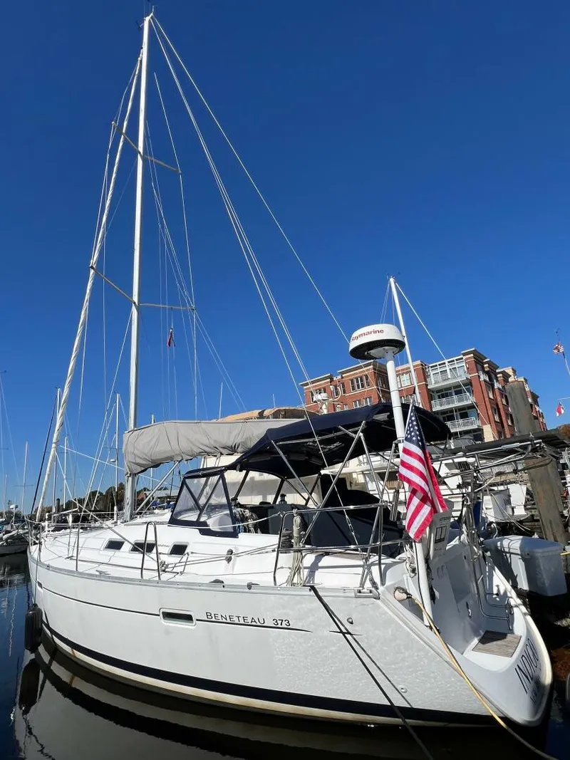 Slide: The Image of Beneteau 373 2007 - 74