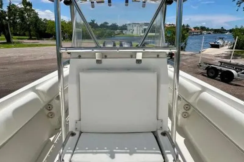 Slide: The Image of Fountain 31 Center Console 1994 - 8