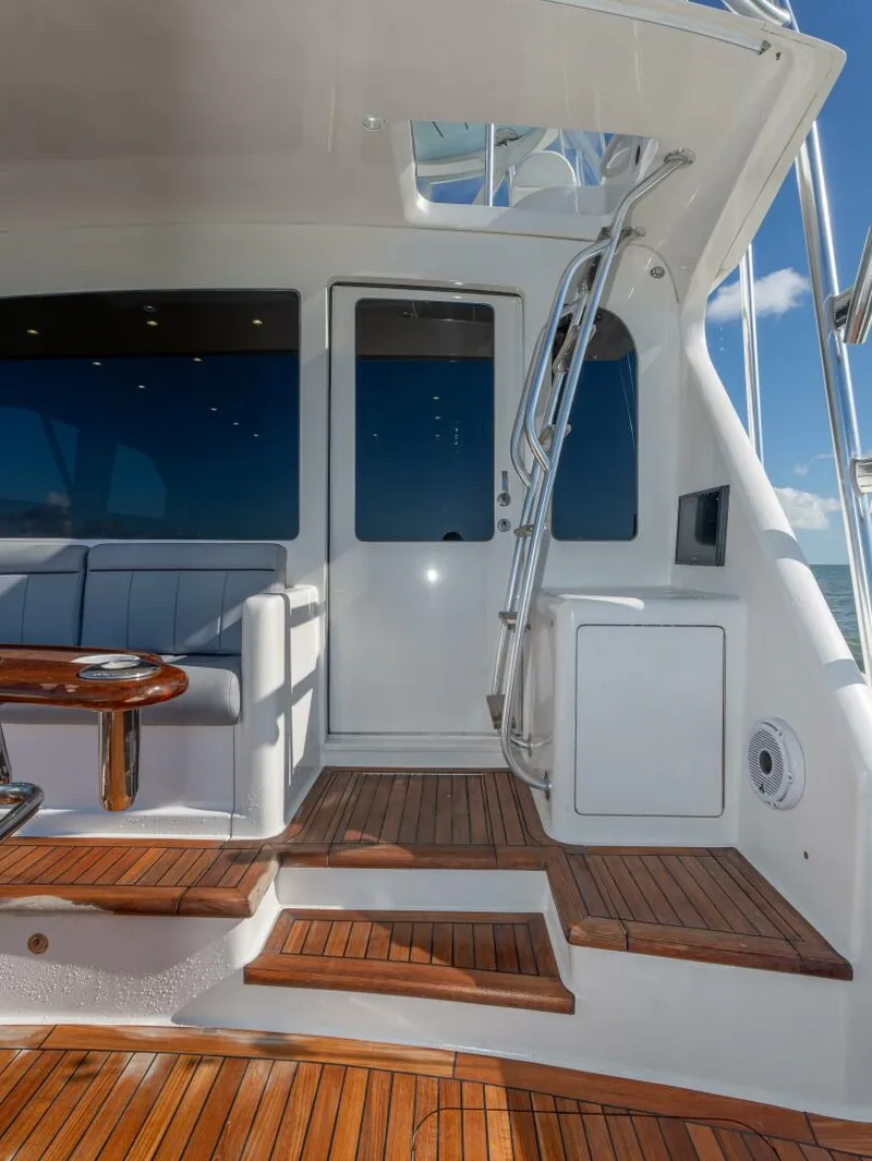 Slide: The Image of Viking 50 Convertible 2009 - 41