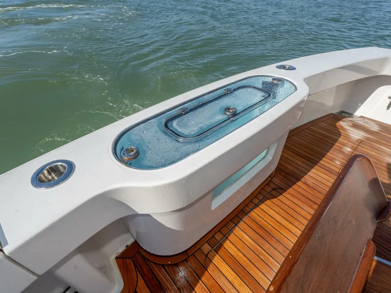 Slide: The Image of Viking 50 Convertible 2009 - 48