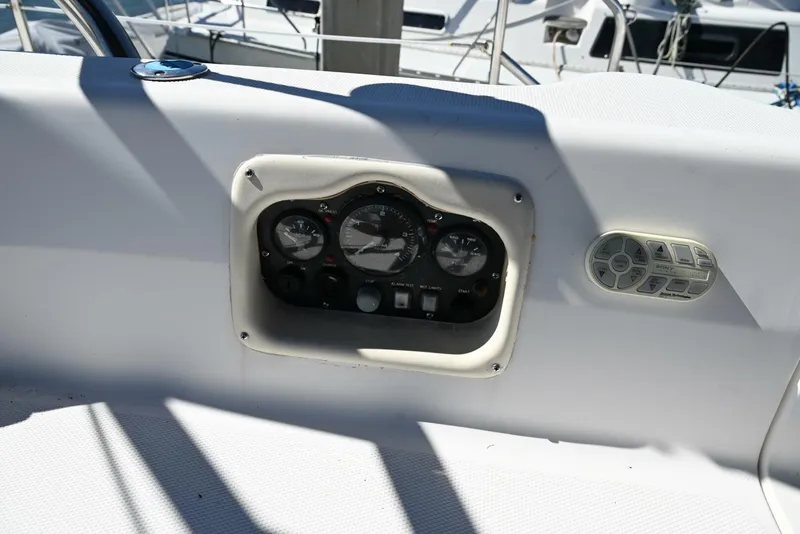Slide: The Image of Hunter 456 2003 - 62