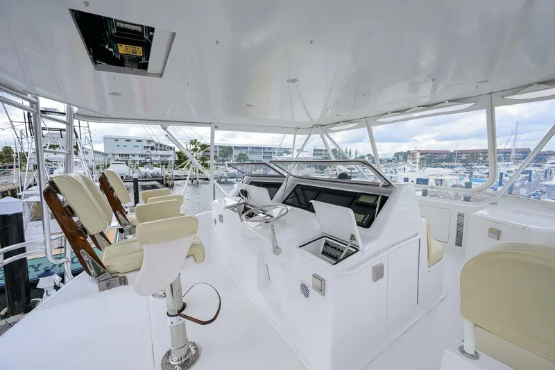 Slide: The Image of Viking 56 Convertible 2004 - 19