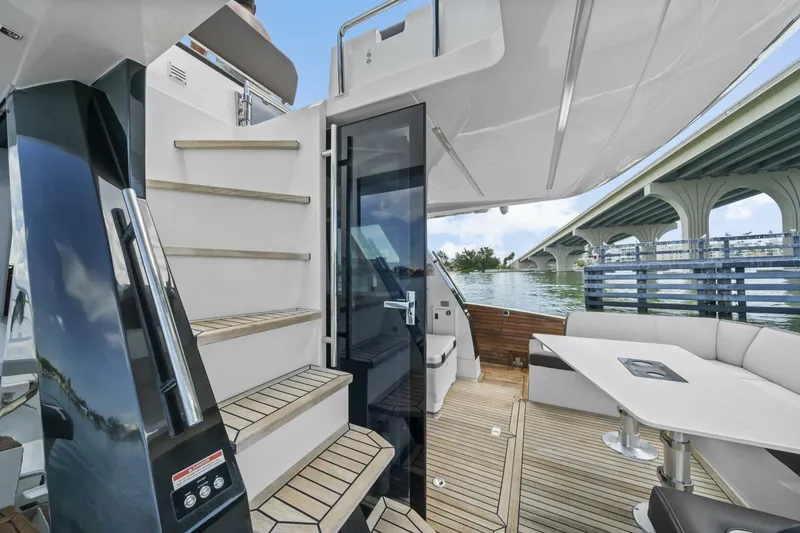 Slide: The Image of Galeon 470 Sky 2022 - 3