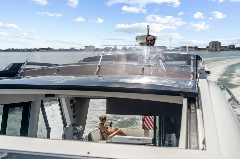 Slide: The Image of Galeon 470 Sky 2022 - 39