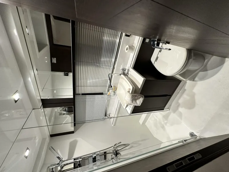 Slide: The Image of Galeon 470 Sky 2022 - 51