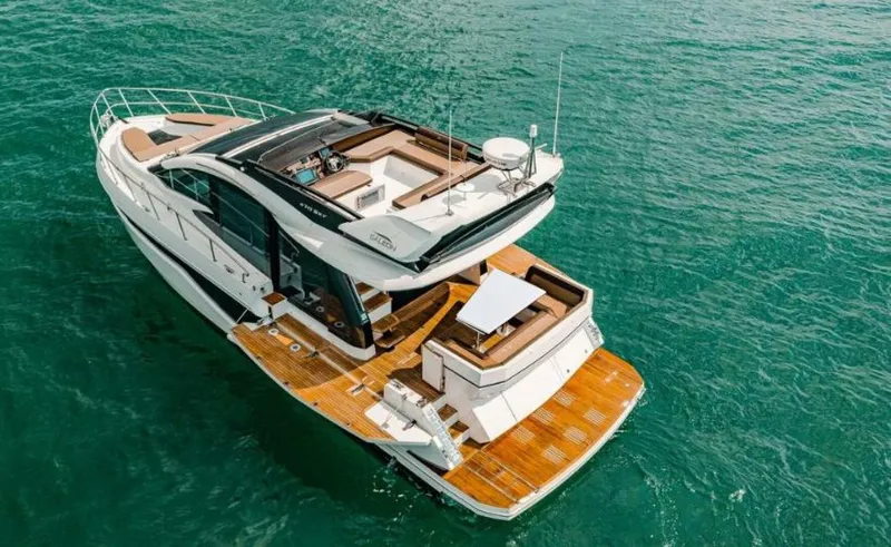 Slide: The Image of Galeon 470 Sky 2022 - 6