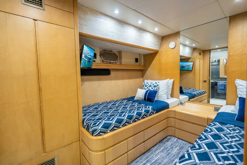 Slide: The Image of Maiora Raised Pilothouse 1991 - 17