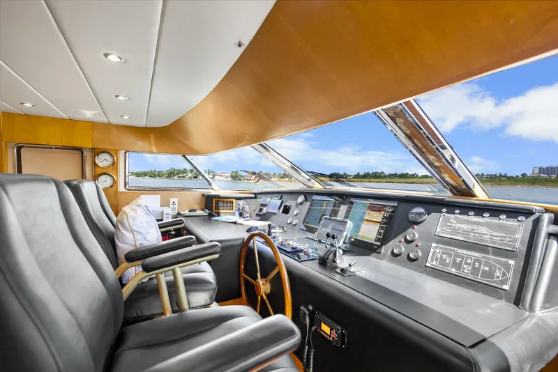 Slide: The Image of Maiora Raised Pilothouse 1991 - 9