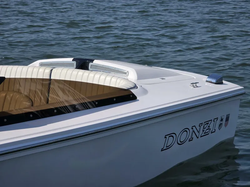 Slide: The Image of Donzi 2018 - 6