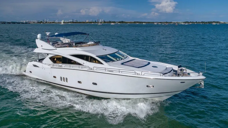 The Image of Sunseeker 82 Yacht 2003 - 0
