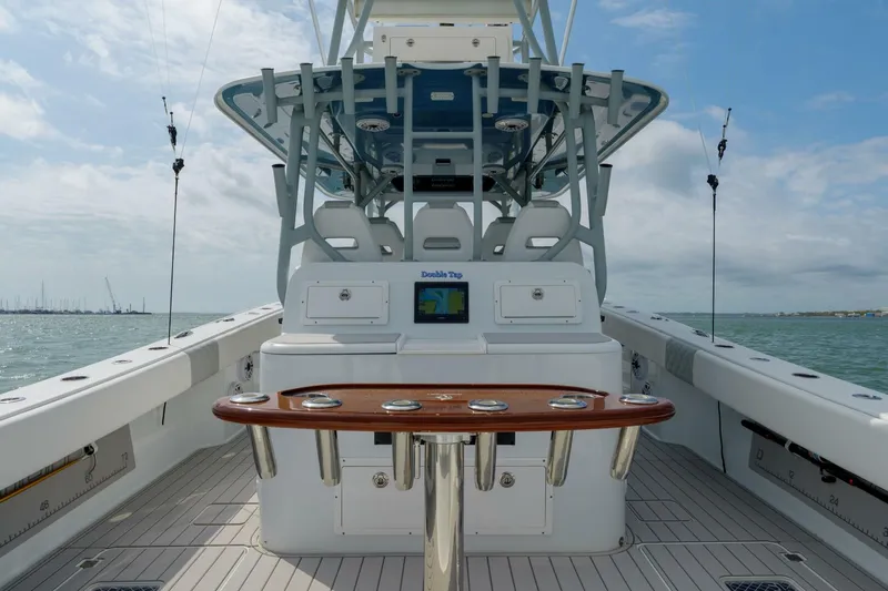 Slide: The Image of Freeman 42LR 2020 - 32
