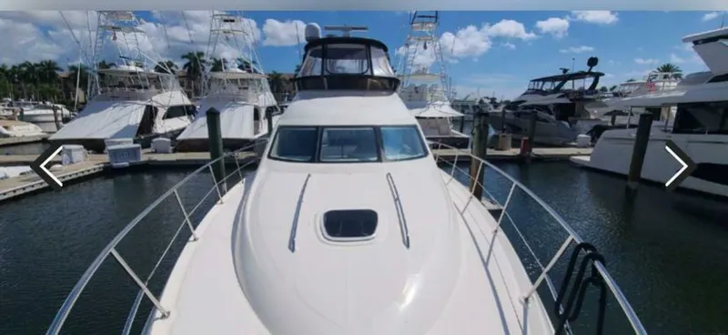 Slide: The Image of Sea Ray 42 Sedan Bridge 2004 - 4