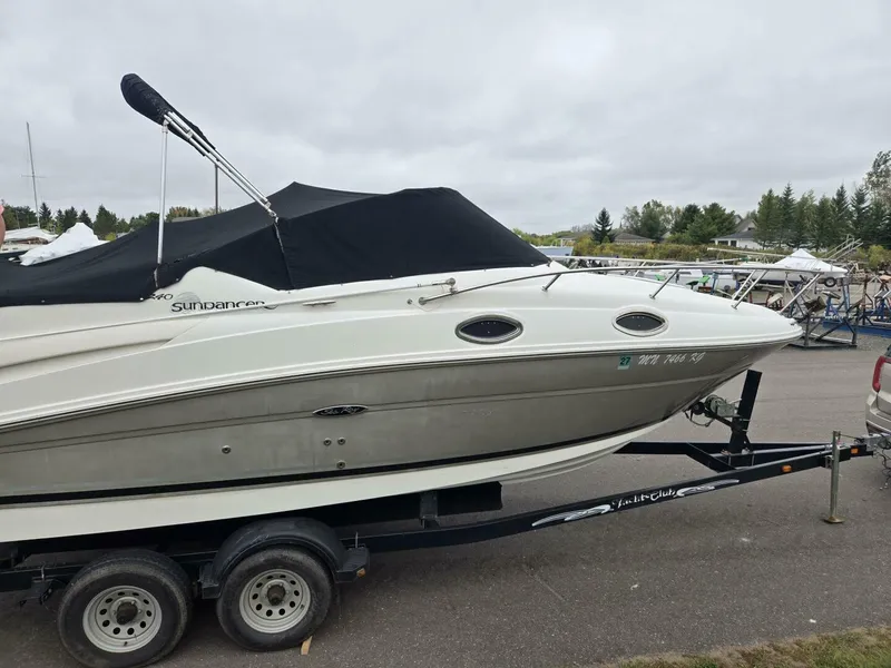 Slide: The Image of Sea Ray Sundancer 240 2007 - 2