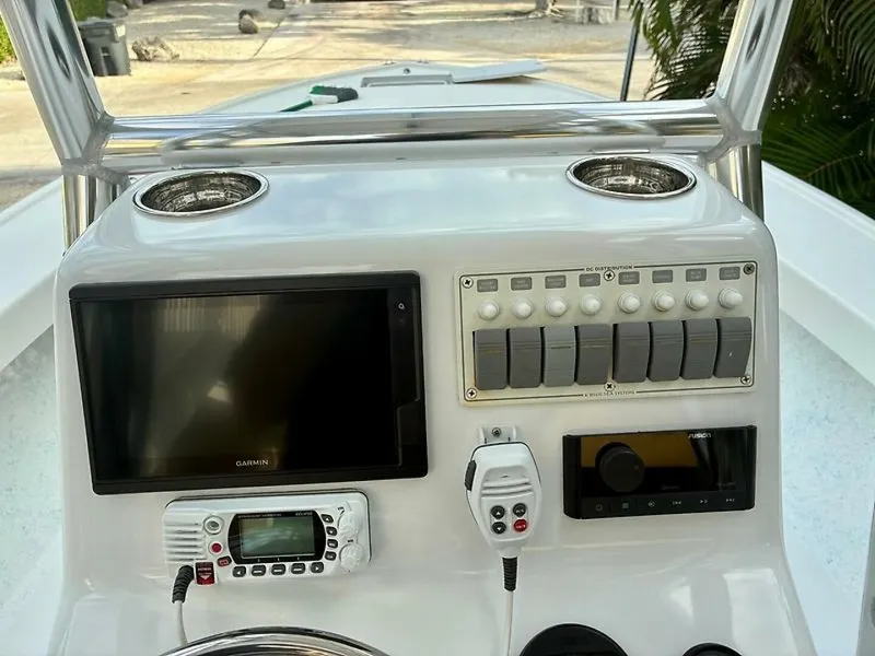 Slide: The Image of Croswait Custom 21 Center Console 2020 - 6
