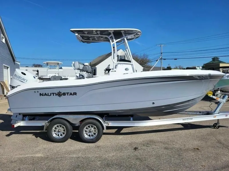 The Image of NauticStar 222 Offshore 2025 - 0