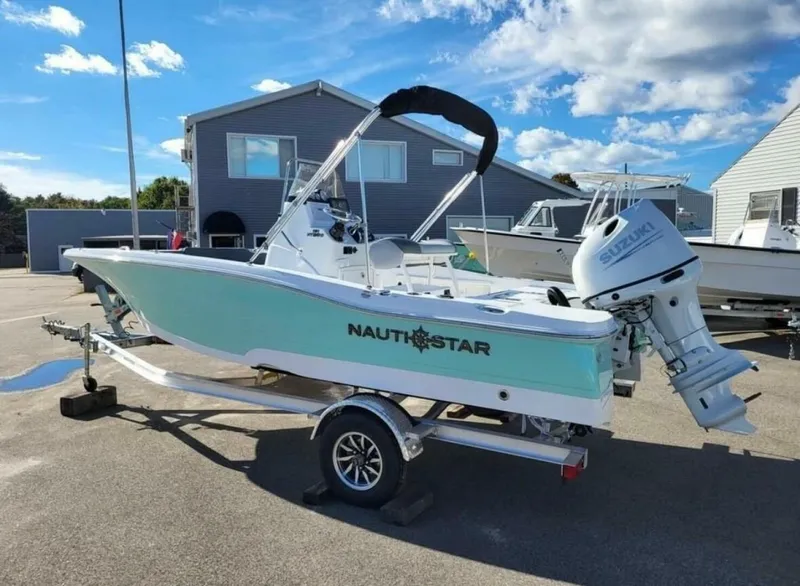 Slide: The Image of NauticStar 191 Hybrid 2025 - 2