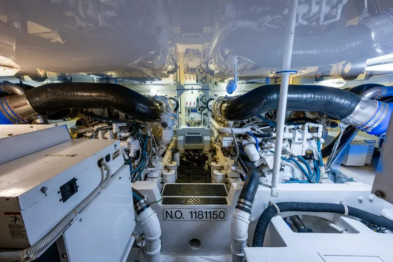 Slide: The Image of Viking 52 Convertible 2006 - 27