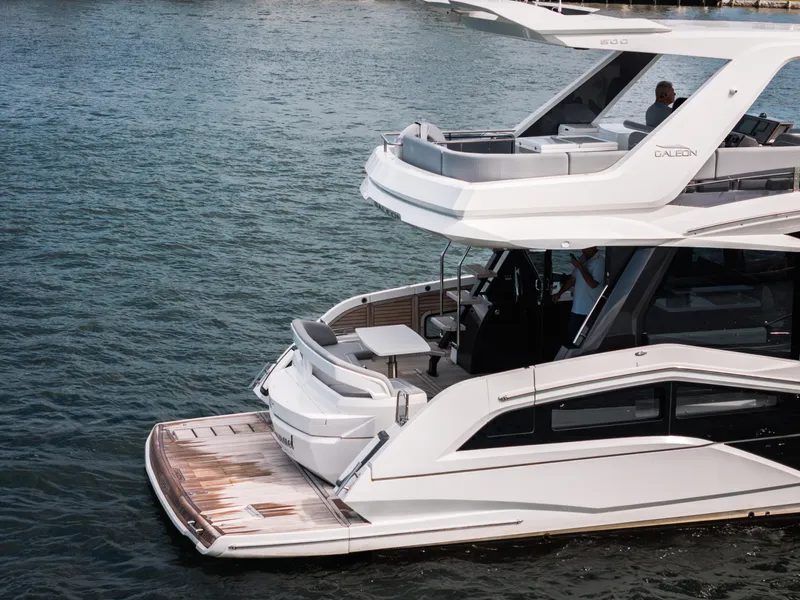 Slide: The Image of Galeon 500 FLY 2024 - 6