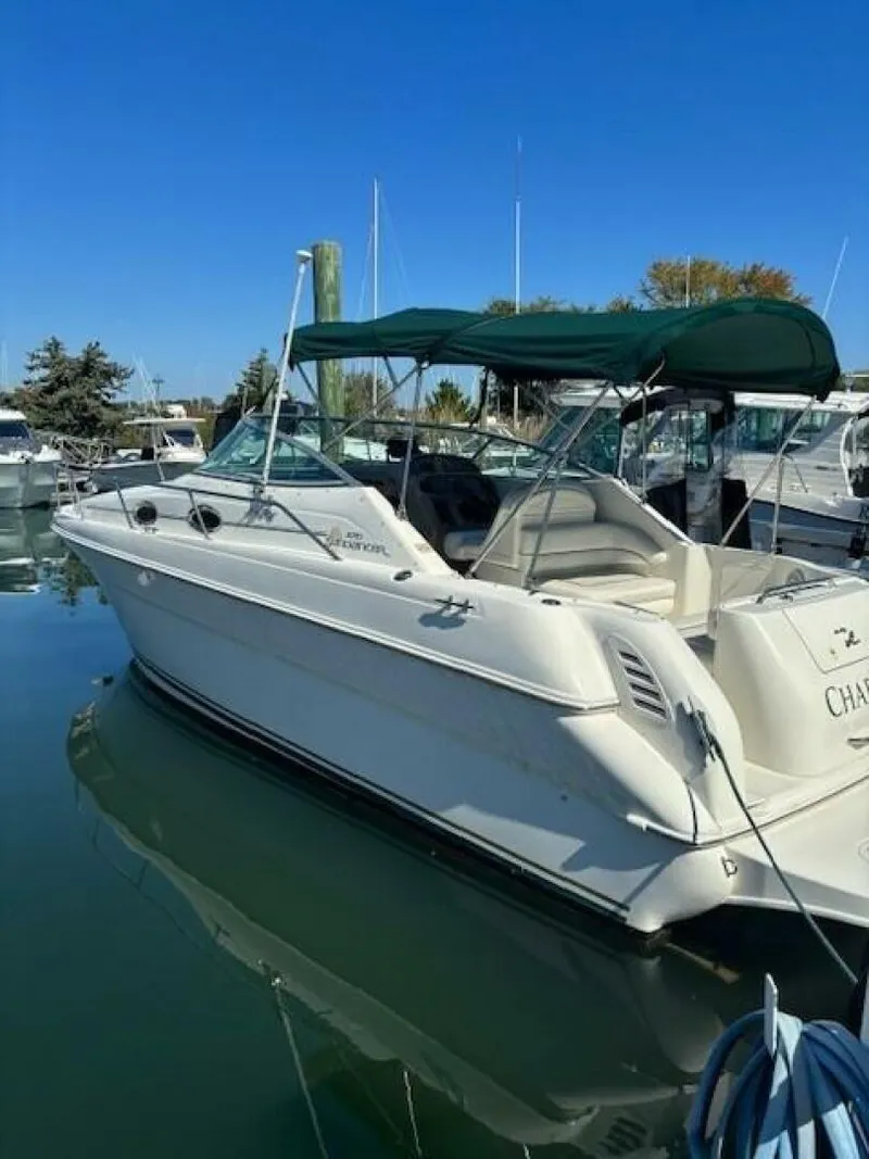 Slide: The Image of Sea Ray 270 Sundancer 2000 - 17