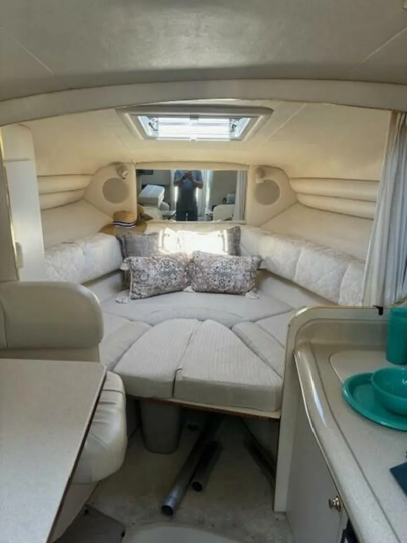 Slide: The Image of Sea Ray 270 Sundancer 2000 - 20