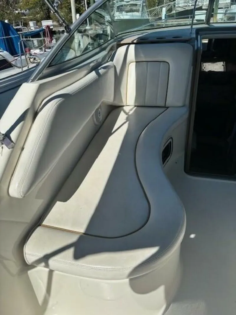 Slide: The Image of Sea Ray 270 Sundancer 2000 - 21