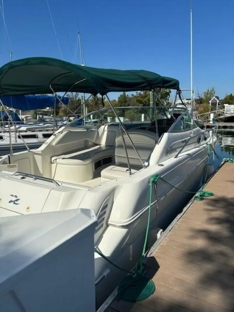 Slide: The Image of Sea Ray 270 Sundancer 2000 - 26