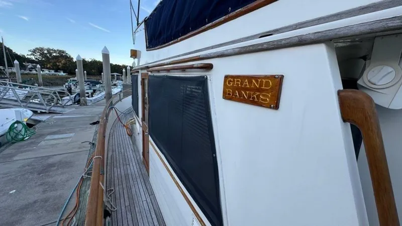 Slide: The Image of Grand Banks 42 1978 - 10