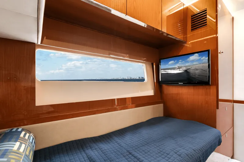 Slide: The Image of Sea Ray 510 FLYBRIDGE 2017 - 15