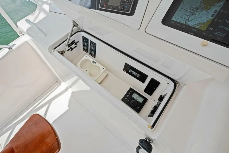 Slide: The Image of Viking 56 Convertible 2006 - 46