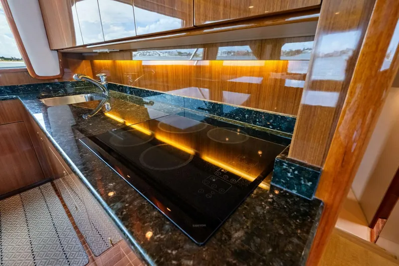Slide: The Image of Viking 56 Convertible 2006 - 8