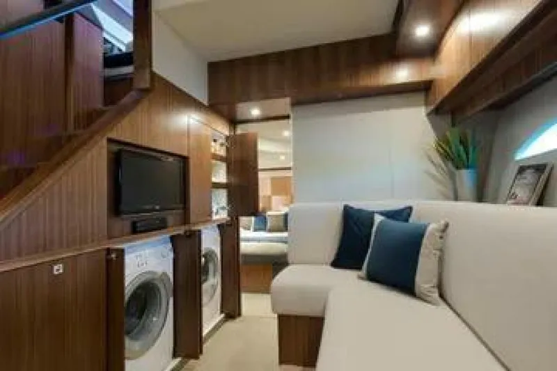 Slide: The Image of Riviera 6000 Sport Yacht 2015 - 23