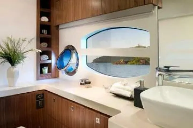 Slide: The Image of Riviera 6000 Sport Yacht 2015 - 28