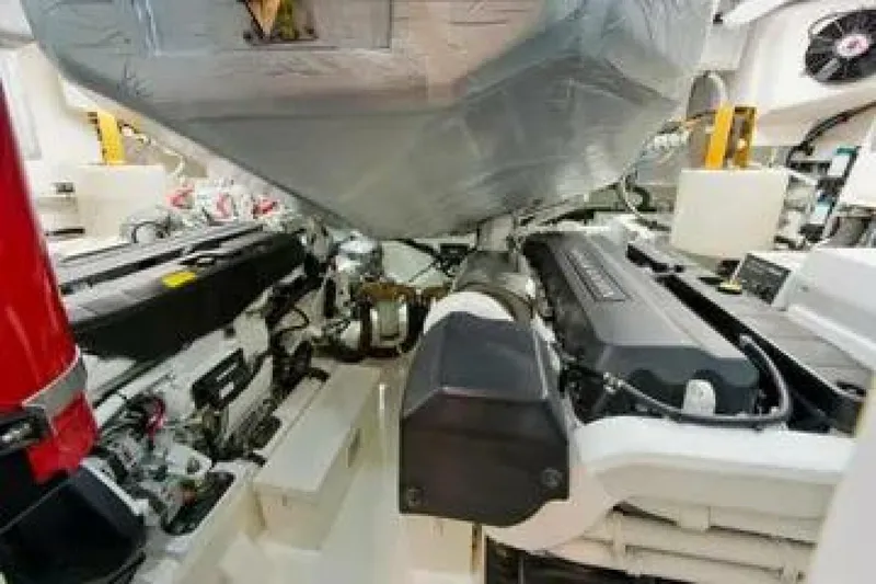 Slide: The Image of Riviera 6000 Sport Yacht 2015 - 31