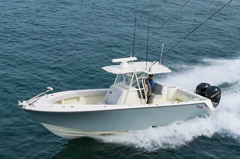 Slide: The Image of SeaVee 322z 2020 - 2