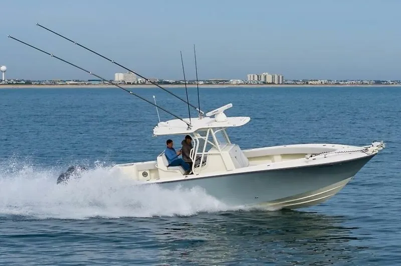 Slide: The Image of SeaVee 322z 2020 - 4