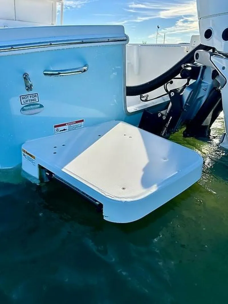 Slide: The Image of Regulator Marine 26XO 2020 - 40
