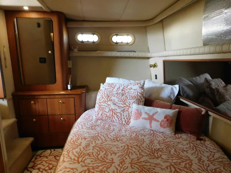Slide: The Image of Cruisers 3750 Motoryacht 2003 - 12