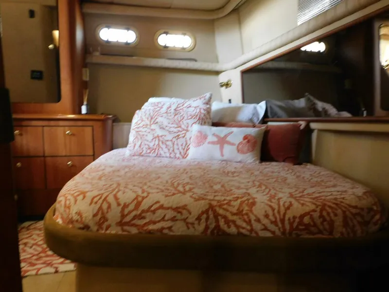 Slide: The Image of Cruisers 3750 Motoryacht 2003 - 13
