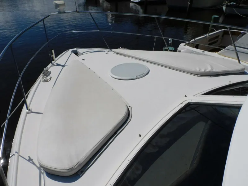 Slide: The Image of Cruisers 3750 Motoryacht 2003 - 23