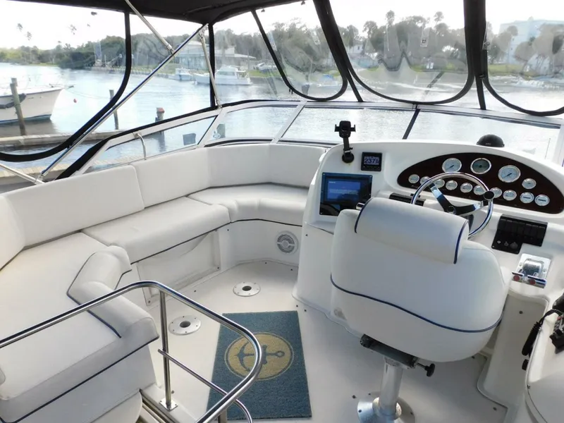 Slide: The Image of Cruisers 3750 Motoryacht 2003 - 25