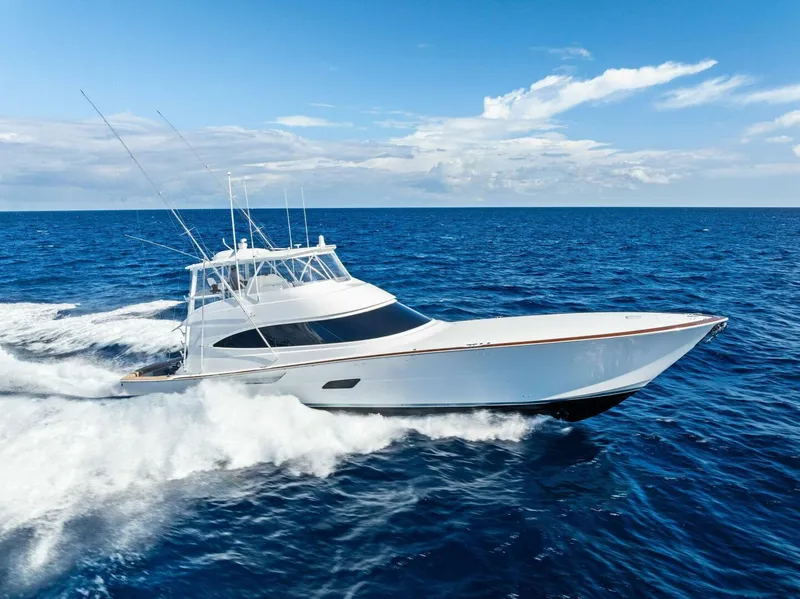 The Image of Viking 82 Convertible 2026 - 0