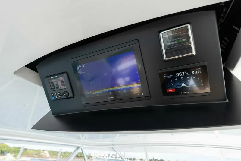 Slide: The Image of Viking 82 Convertible 2026 - 105