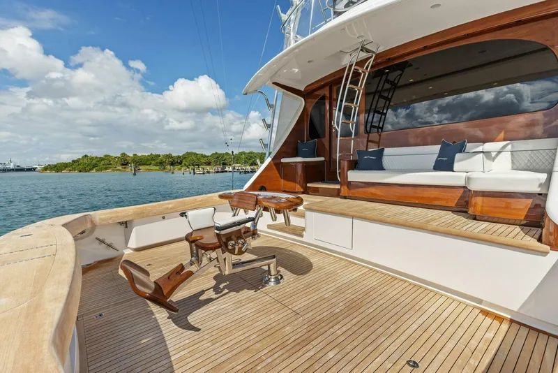 Slide: The Image of Viking 82 Convertible 2026 - 115