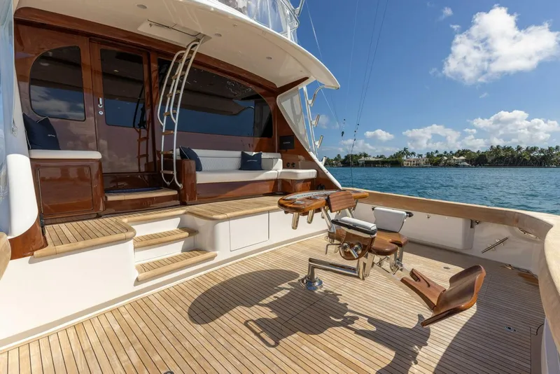Slide: The Image of Viking 82 Convertible 2026 - 120